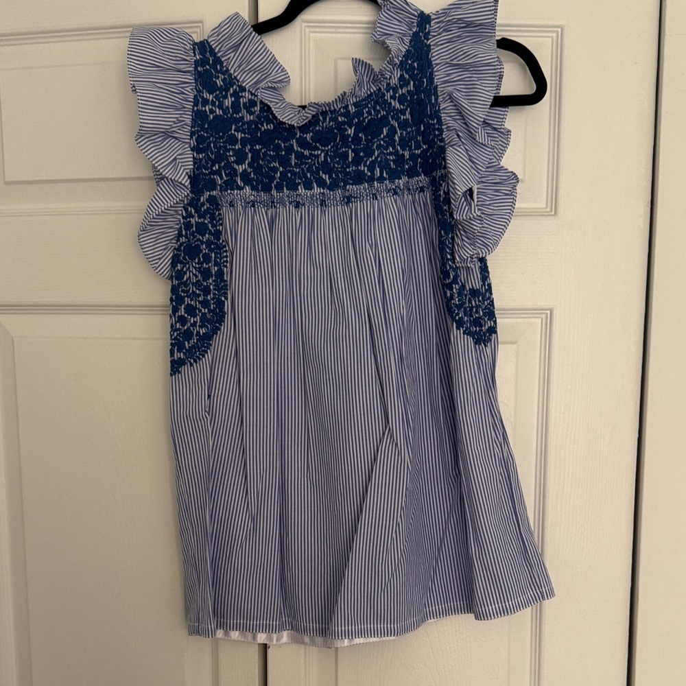 Mi Golondrina Olivia top, small